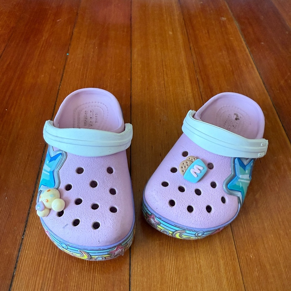 CROCS Pink and White Sandals with Ventilation Holes